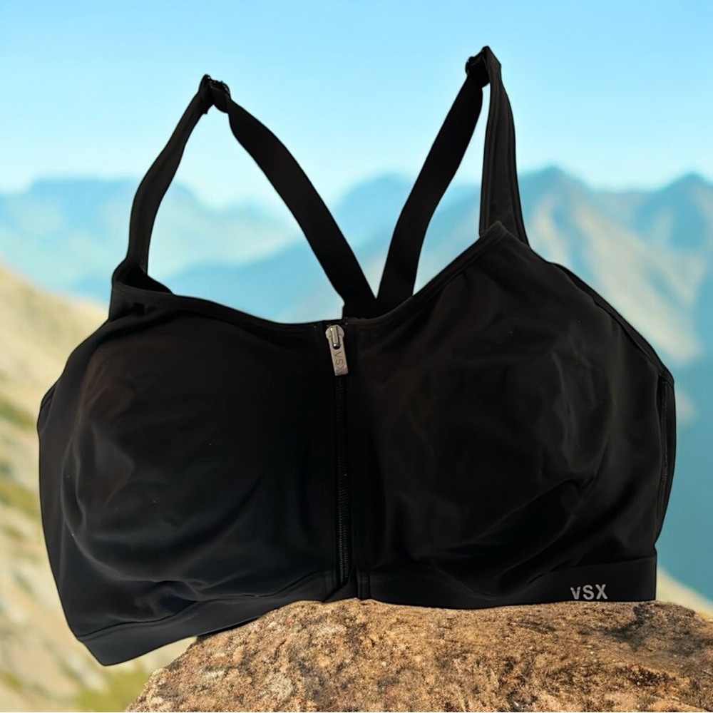 Victoria's Secret Black Sports Bra Intimates